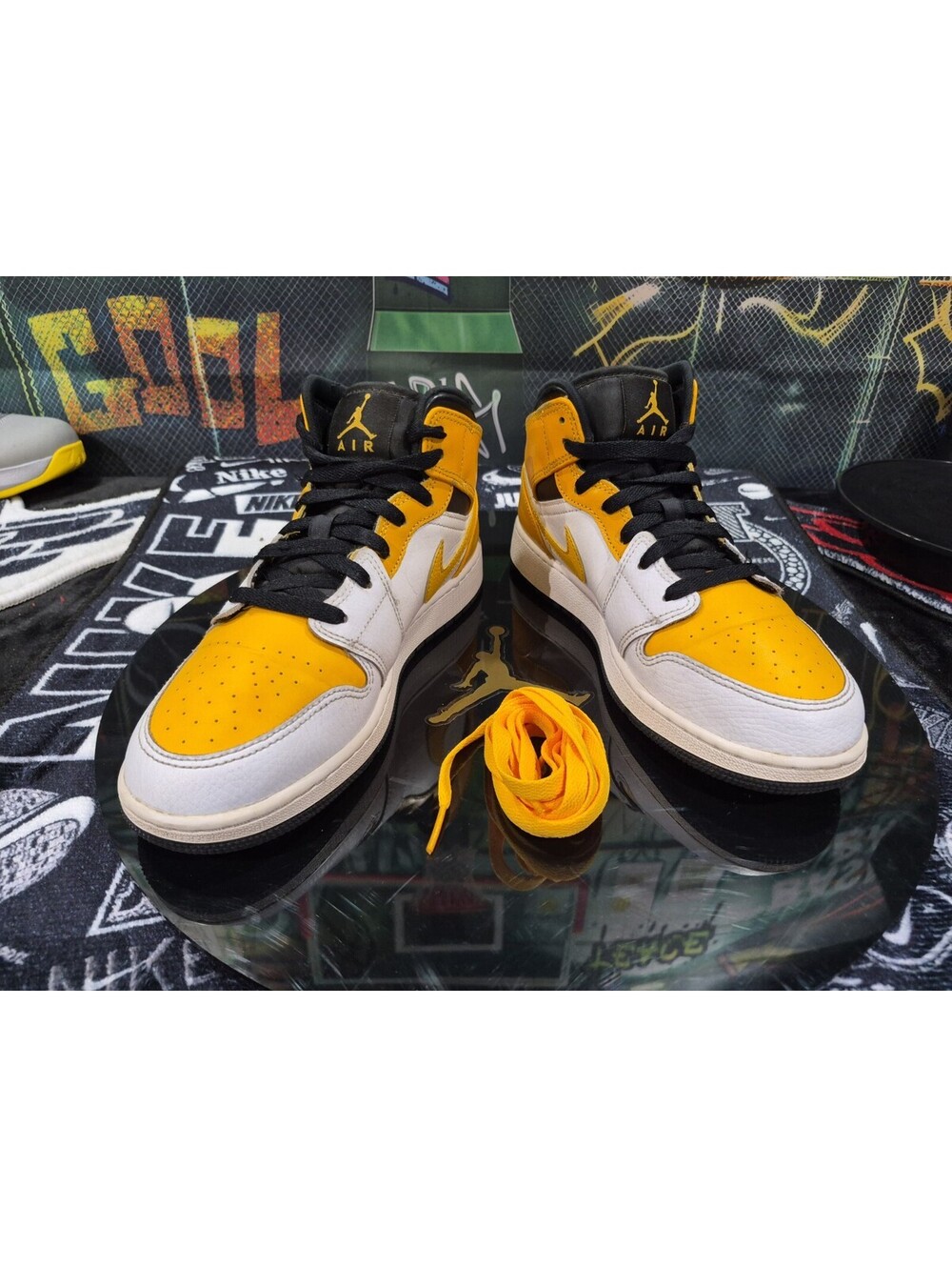 Jordan Air Jordan 1 Mid Men’s Leather Basketball Sneakers Yellow/White/Black